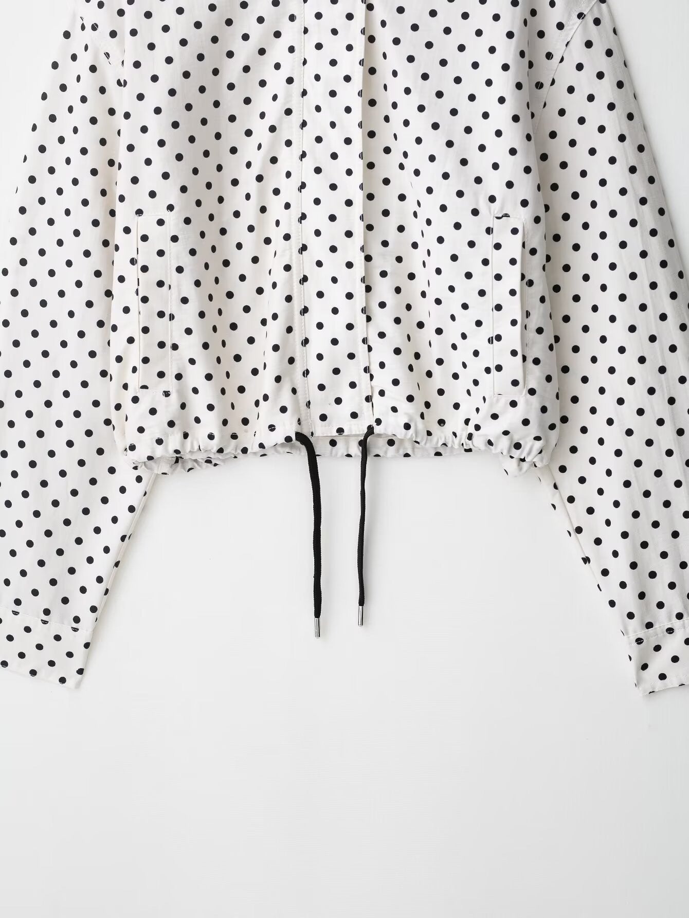 Adjustable Drawstring Hem