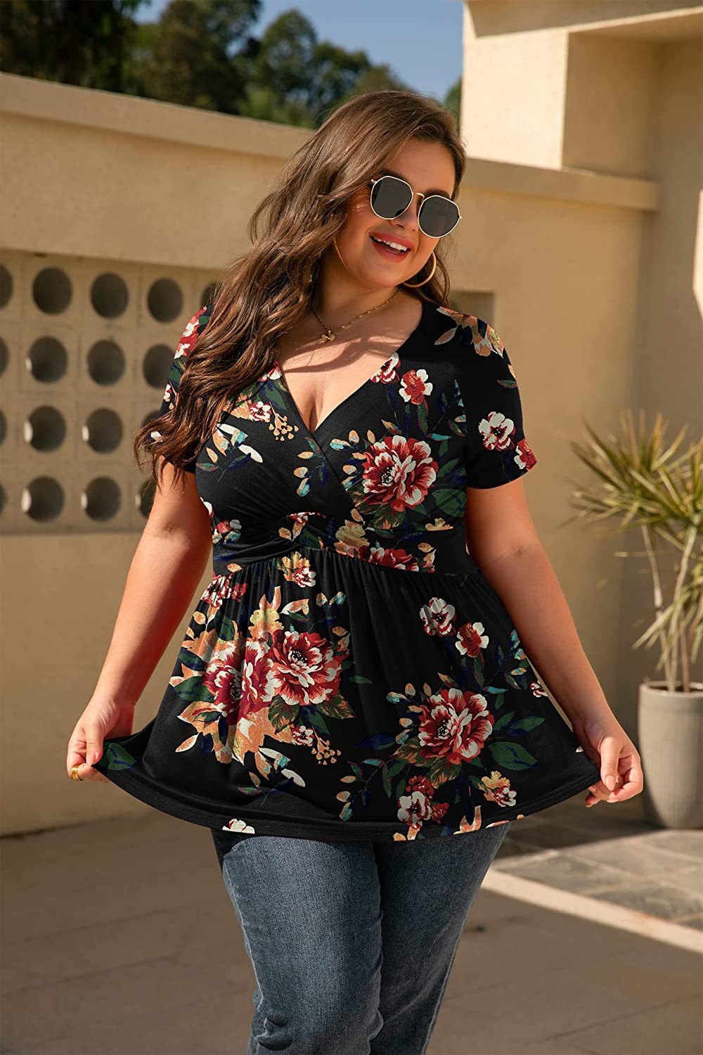 Women's Plus Size Floral Short Sleeve Wrap V-Neck Flowy Top